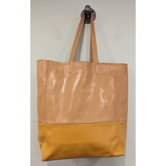 Sorial New York Vegan Leather Yellow Tan Shoulder Tote Bag - Picture 3 of 10